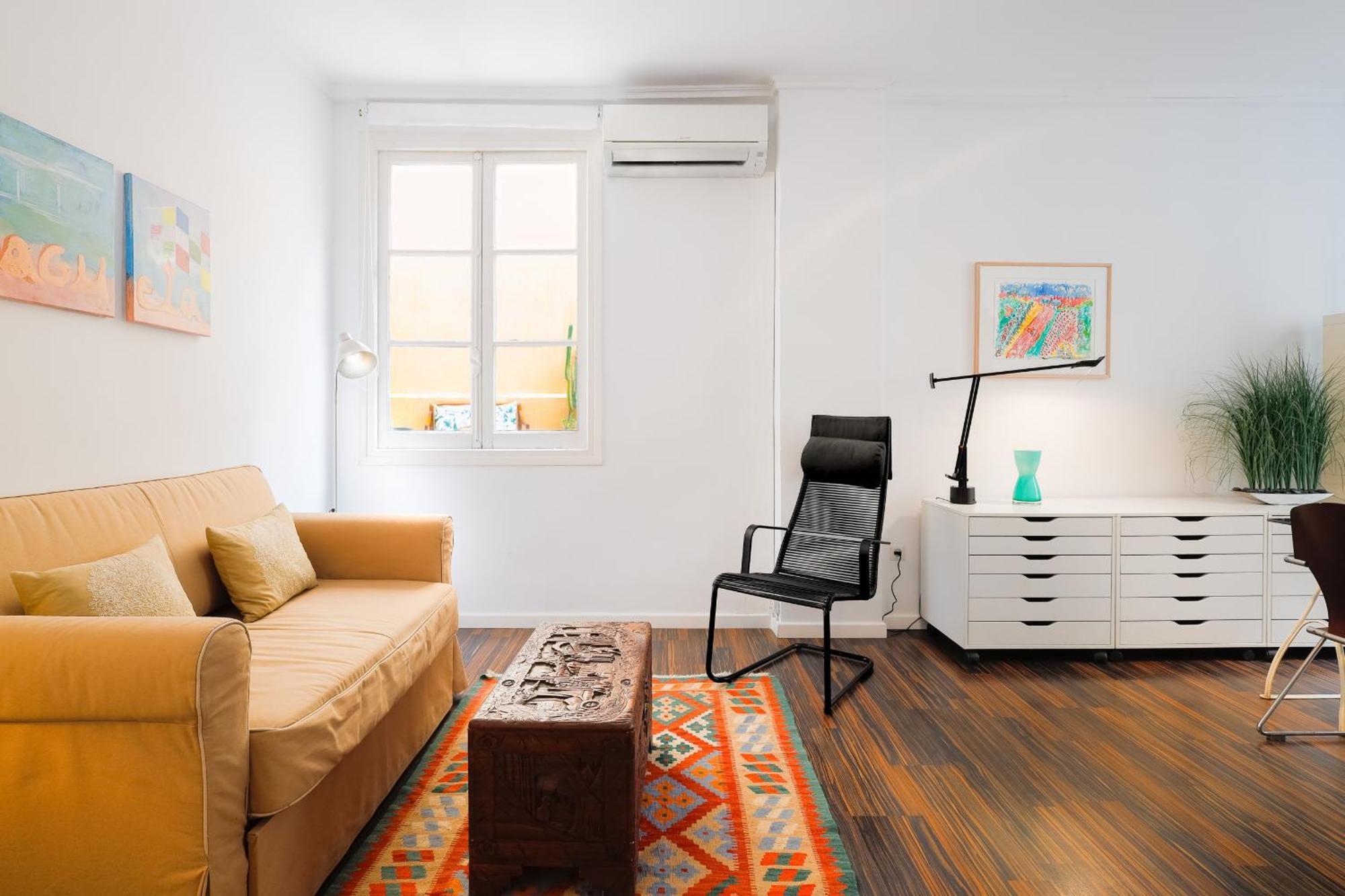 מאלגה C92 - Rustic Two Bedrooms Apartment With Terrace מראה חיצוני תמונה