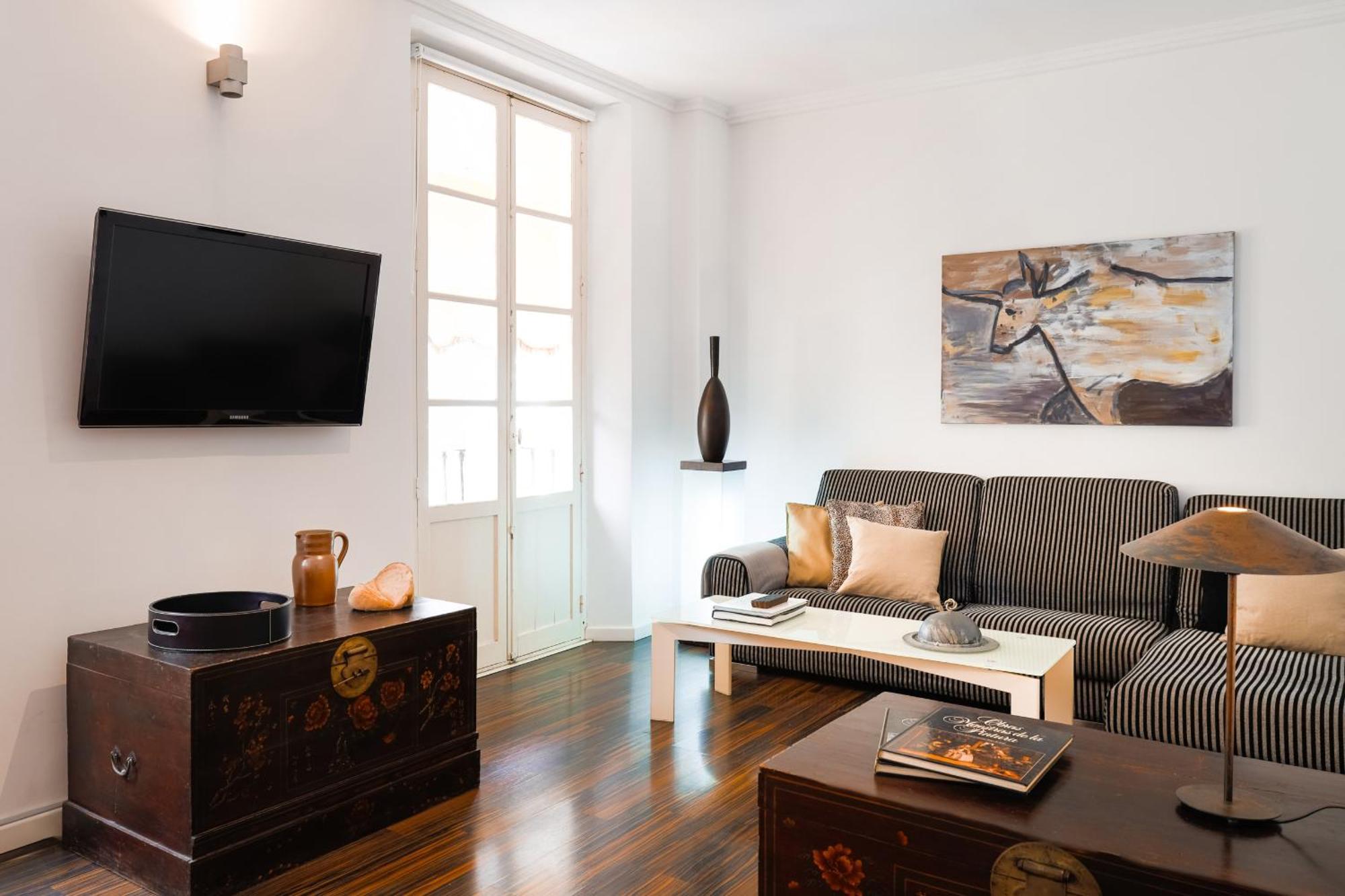 מאלגה C92 - Rustic Two Bedrooms Apartment With Terrace מראה חיצוני תמונה
