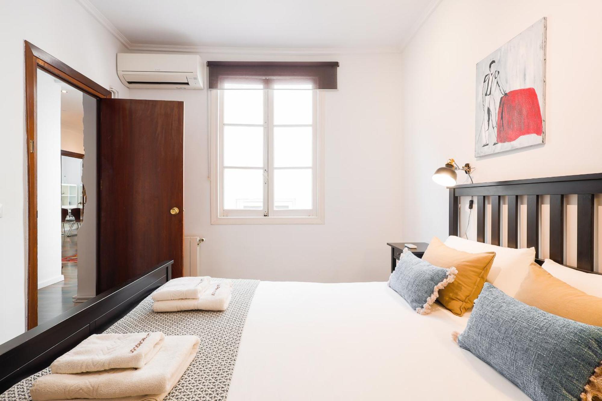 מאלגה C92 - Rustic Two Bedrooms Apartment With Terrace מראה חיצוני תמונה